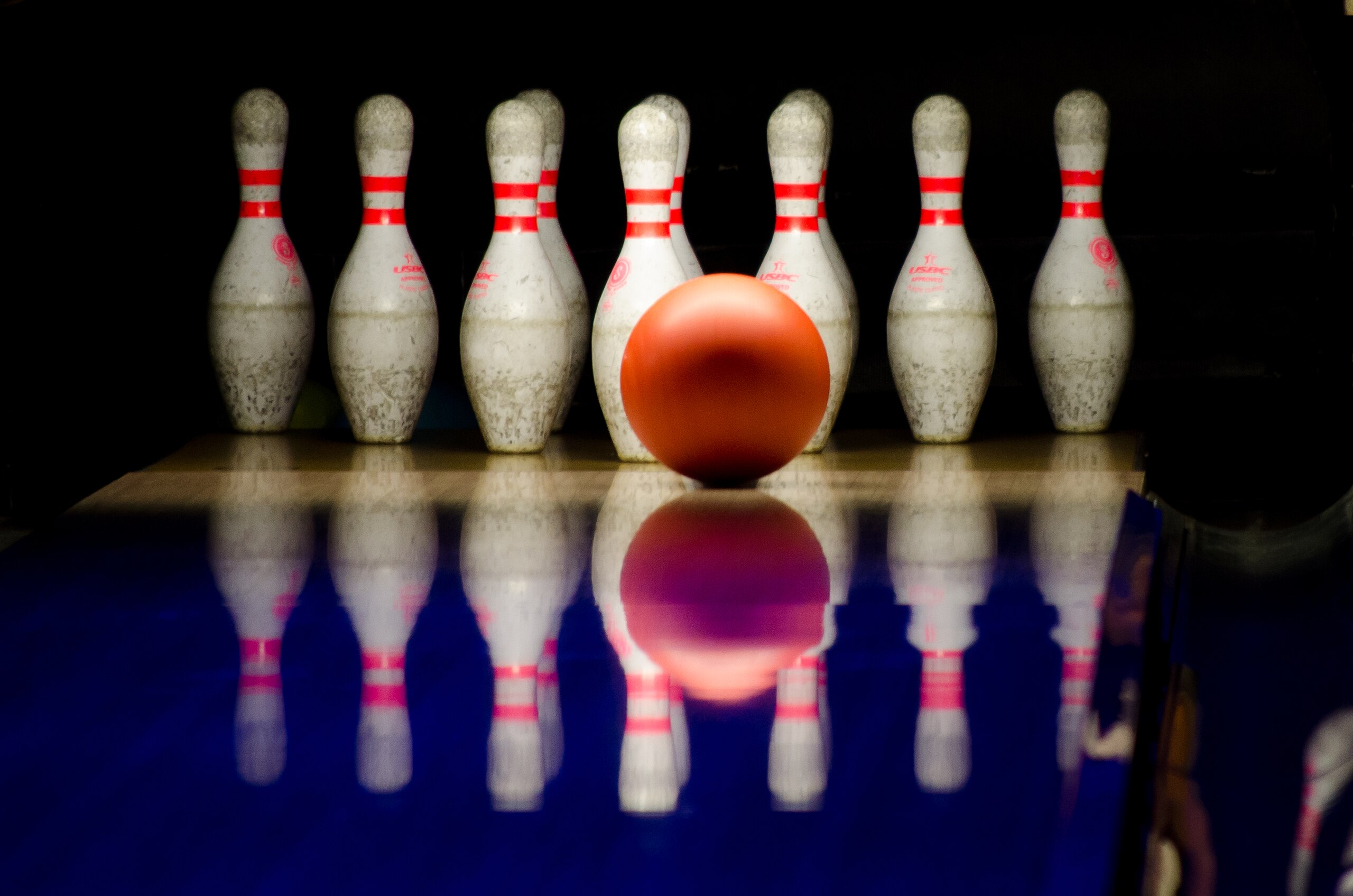 Bowling Alley > Bowling alley